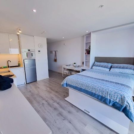 Top Floor Studio - The Hub Gibraltar - Self Catering Exteriör bild