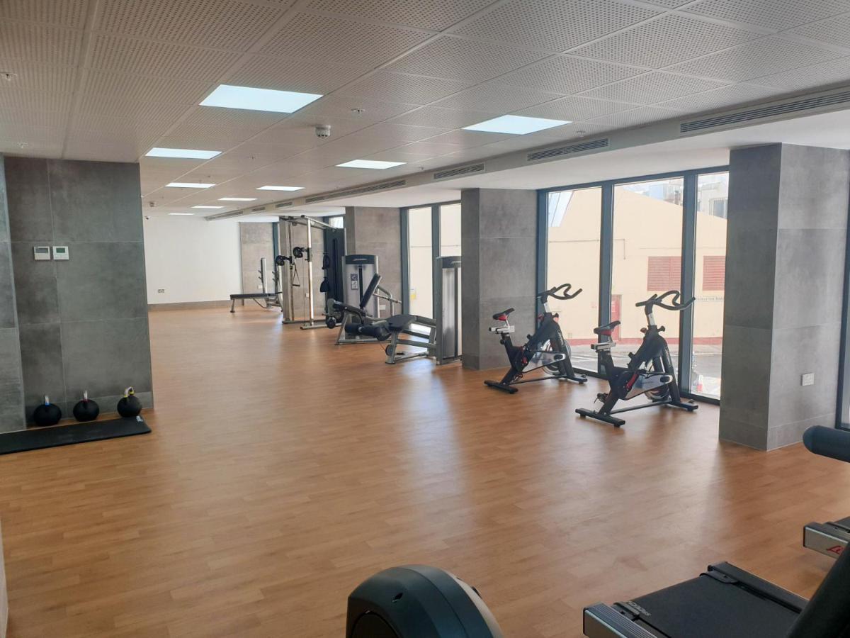 Top Floor Studio - The Hub Gibraltar - Self Catering Exteriör bild